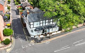 Corner Cottage - Character, Charm, Great Location.